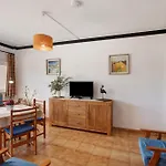 Apartmán T1 Em - Parque Mourabel