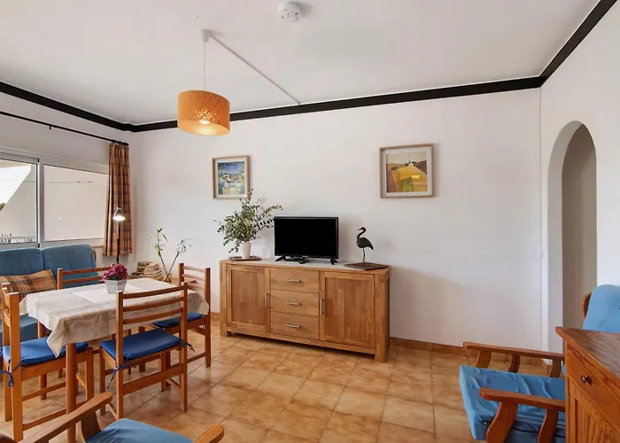 Apartament T1 Em - Parque Mourabel