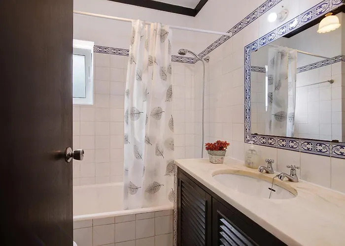 T1 Em - Parque Mourabel * Vilamoura